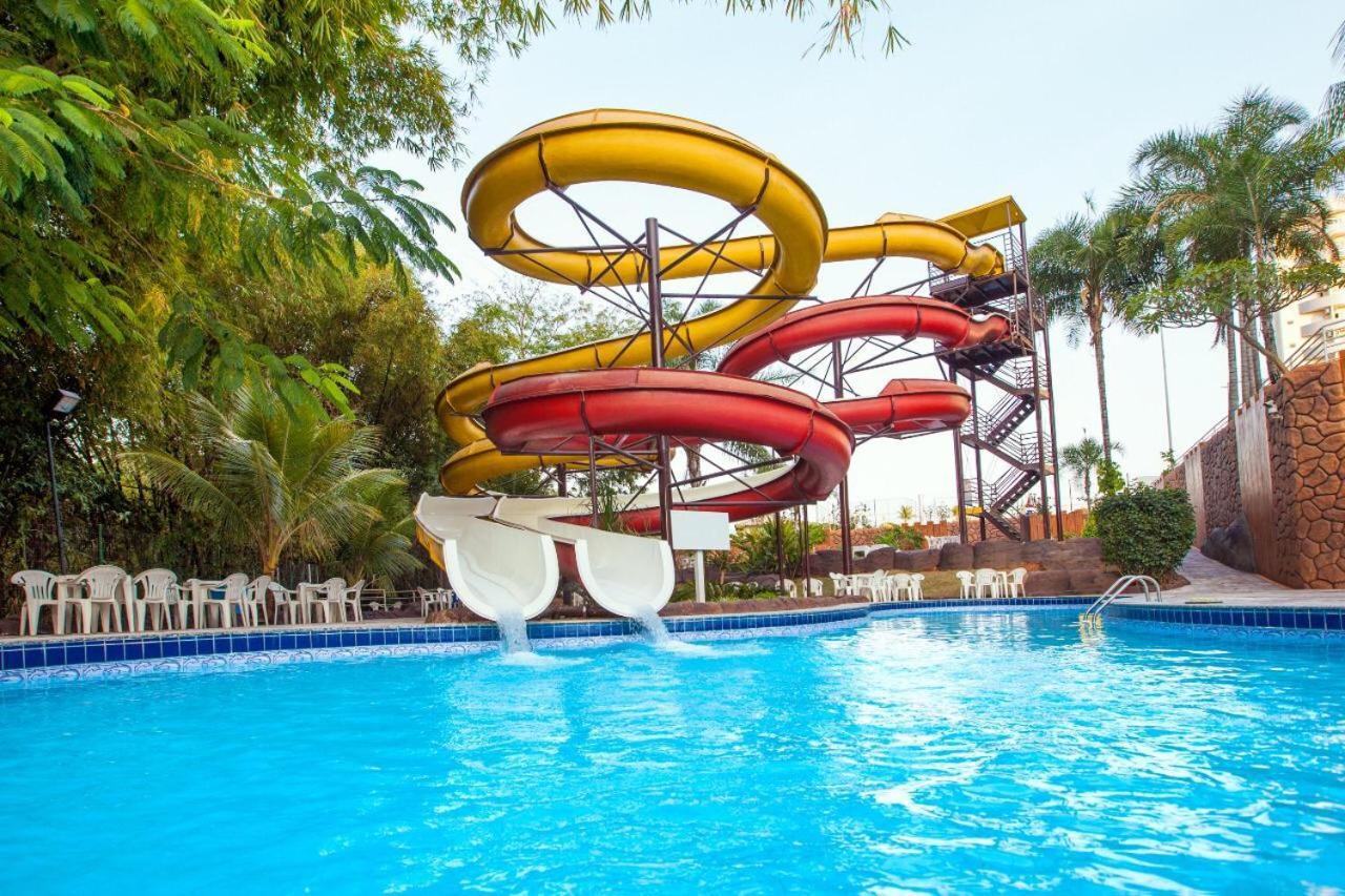 Apartamento Golden Dolphin Grande Hotel - Achei Férias Caldas Novas Extérieur photo